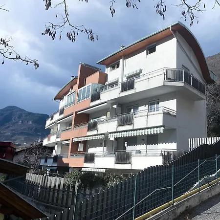 アパート Living Rencio: Vicino Al Centro Di ボルツァーノ