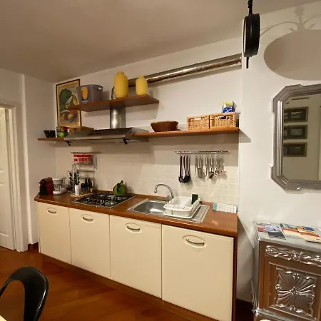 アパート Living Rencio: Vicino Al Centro Di