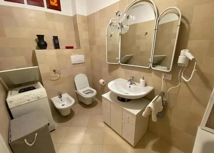 Living Rencio: Vicino Al Centro Di 아파트